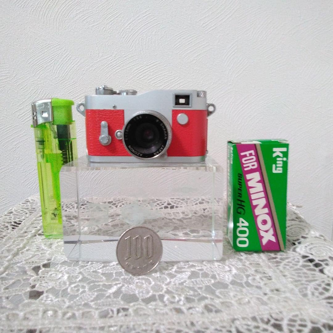 ミニチュアのフィルムで写せるカメラ Amazon.co.jp: ミニチュアのフィルムで写せるカメラ : おもちゃ